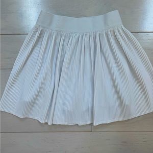 Foray Pleated Golf Skort